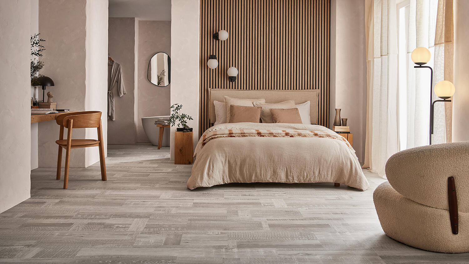 LVT